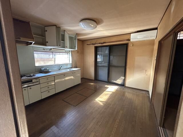 4DK Detached House for Sale in Kamoi, Yokohama - 77.76 sqm - Thumbnail 3
