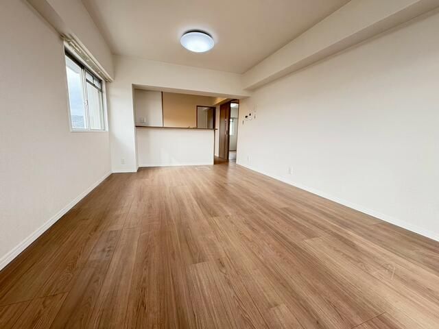 4LDK Apartment for Sale in Minoh City, Osaka with 2026 Renovation - Thumbnail 3