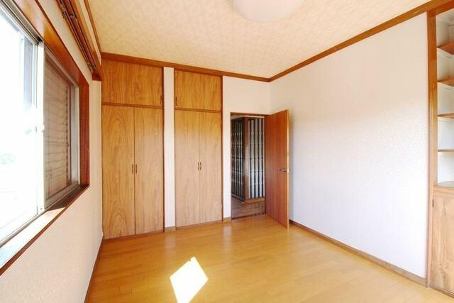 Renovated 4DK House for Sale in Hiratsuka, Kanagawa - Thumbnail 4