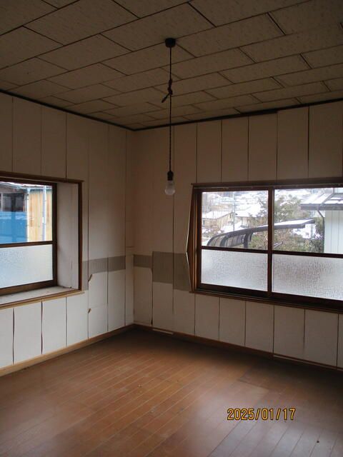 Spacious 7K Detached House in Quiet Nagano Shinmachi - Thumbnail 4