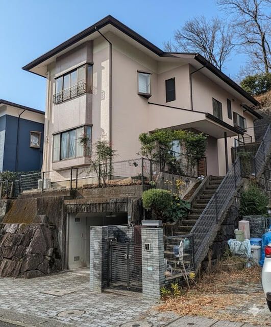 4LDK House for Sale in Atsugi, Kanagawa with Garage - Thumbnail 2