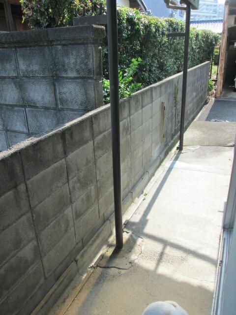 2DK Apartment for Rent in Sakai, Osaka - 38 sqm with Parking - Thumbnail 4