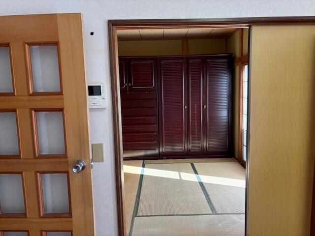 4DK Wooden House for Sale in Manazuru, Kanagawa - Thumbnail 3