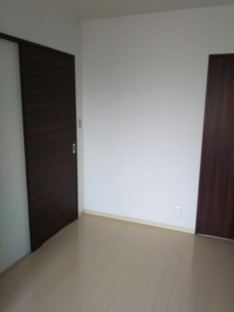 3LDK Apartment for Sale in Adachi, Tokyo | 70 sqm | Investment - Thumbnail 2