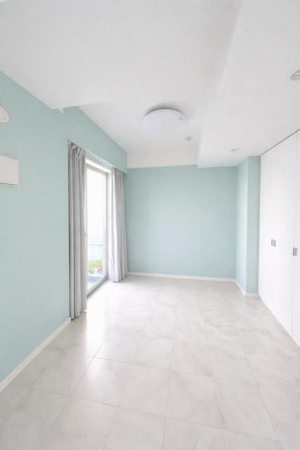 1LDK Apartment for Sale in Kuramae, Tokyo with Skytree View - Thumbnail 4