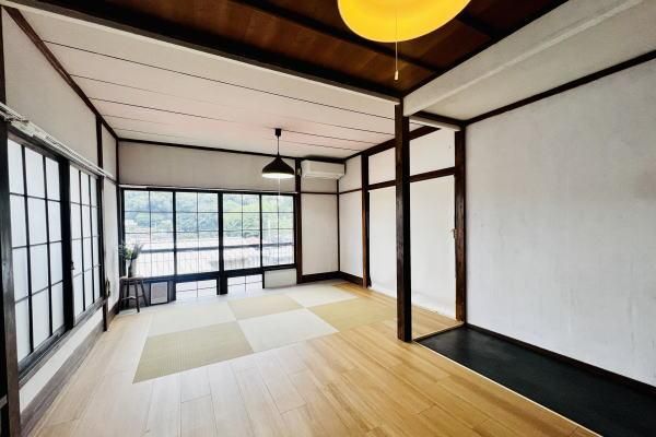 1LDK Wooden House for Sale in Manazuru, Kanagawa - Thumbnail 2