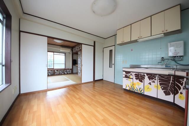 3DK Corner Apartment for Sale in Niigata Chuo-ku - Thumbnail 3