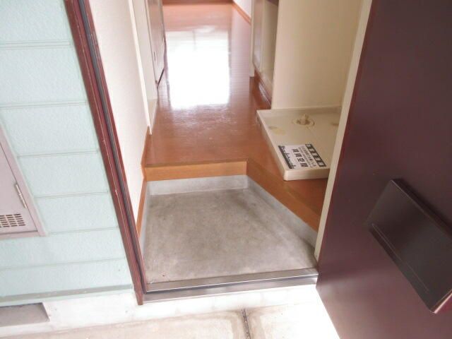 1K Loft Apartment for Rent in Nara City - No Deposit - Thumbnail 2