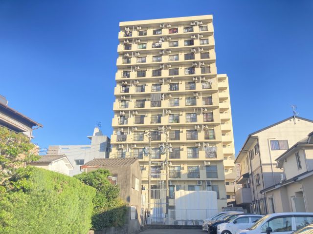 Affordable Studio Apartment for Rent in Kurume City, Fukuoka - Thumbnail 2
