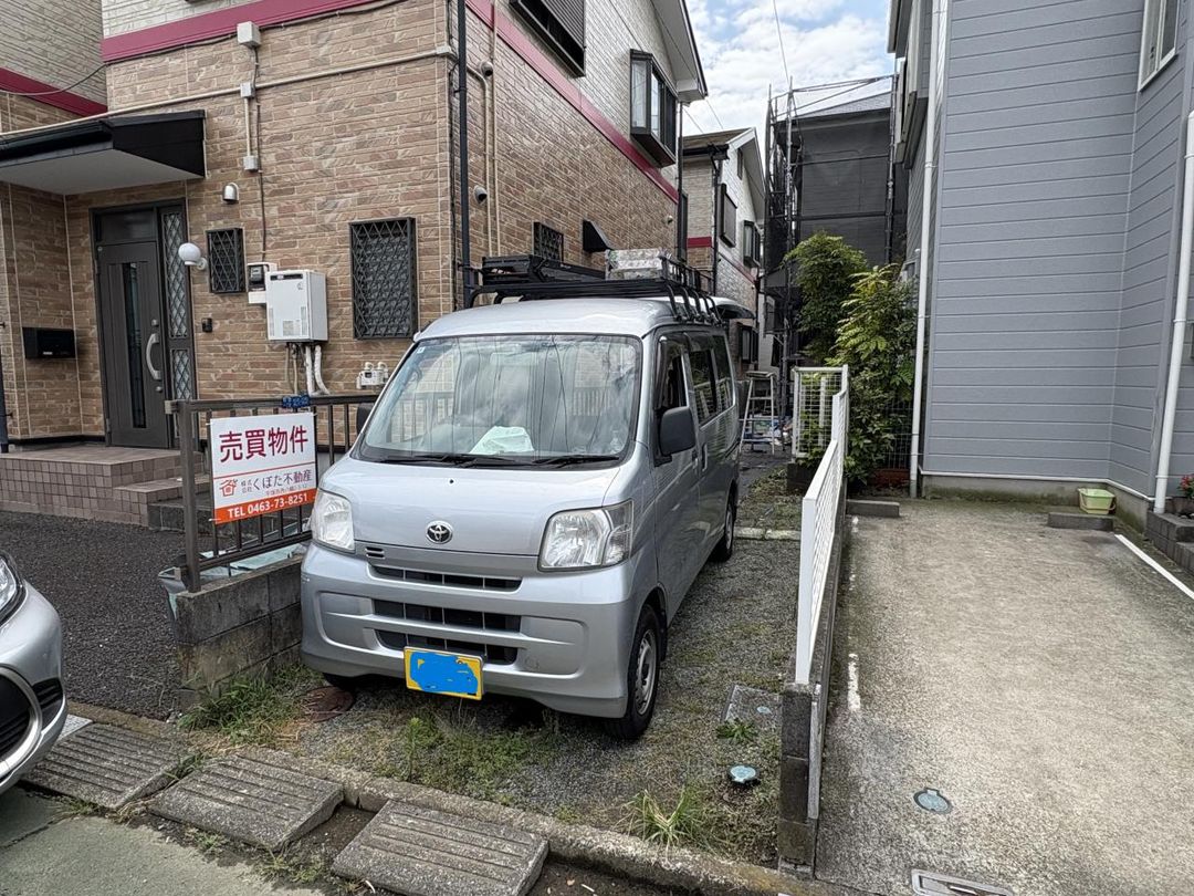 Renovated 3LDK Detached House for Sale in Hiratsuka, Kanagawa - Thumbnail 2