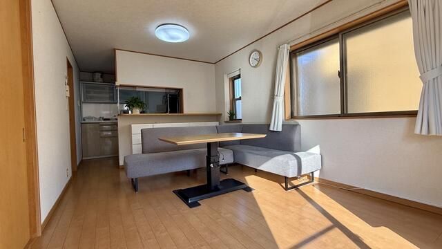 4LDK House for Sale in Sagamihara, Kanagawa with Solar Panels - Thumbnail 2