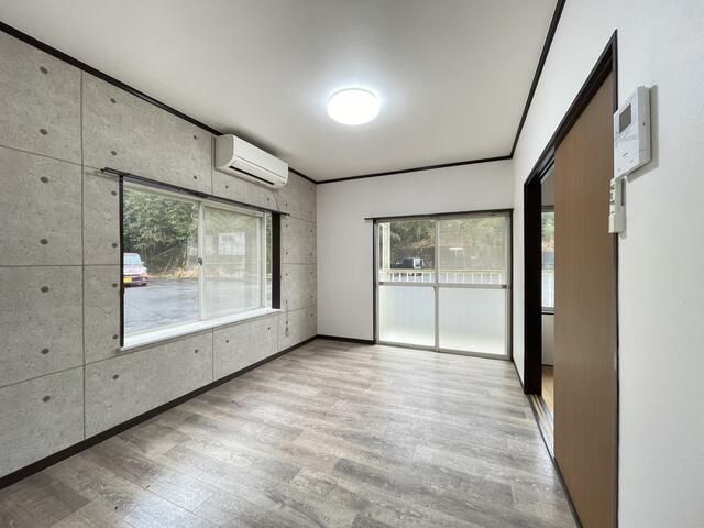 1LDK Apartment for Rent in Kitsuki, Oita - Pet Friendly & Renovated - Thumbnail 4