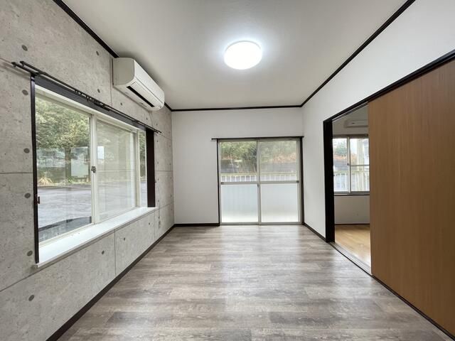 1LDK Apartment for Rent in Kitsuki, Oita - Pet Friendly & Renovated - Thumbnail 3