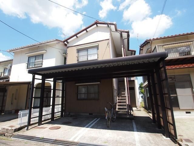 1R Apartment for Rent in Sue-machi, Kanazawa - 16,000 Yen - Image 1