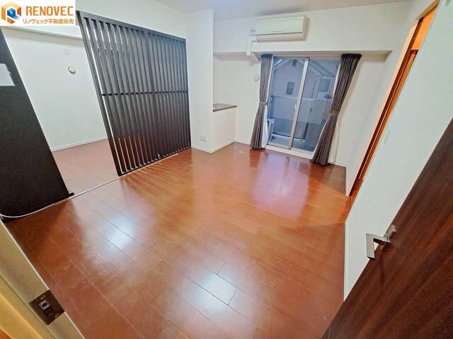 Renovated 3LDK Corner Apartment Near Semboku-Ono Station, Sakai - Thumbnail 4