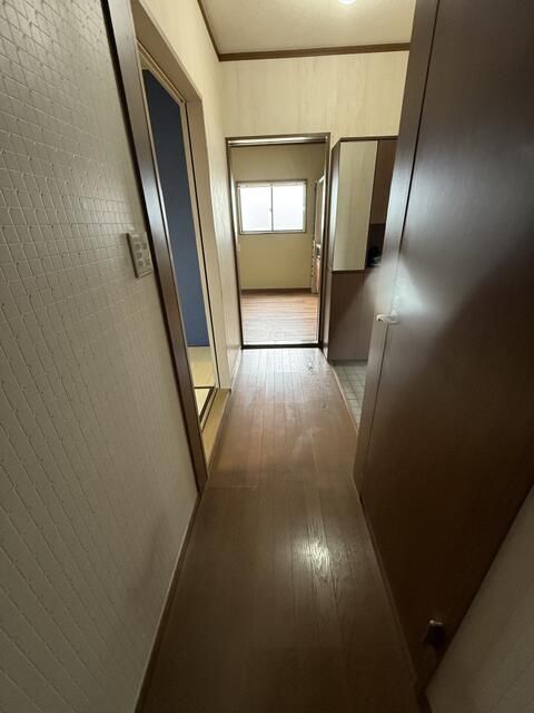 2DK Apartment for Sale near Keisei Tateishi Station, Katsushika - Thumbnail 4