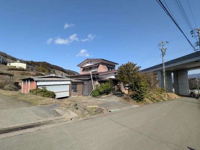 6DK House with Farmland for Sale in Chikuma City, Nagano - Thumbnail 2
