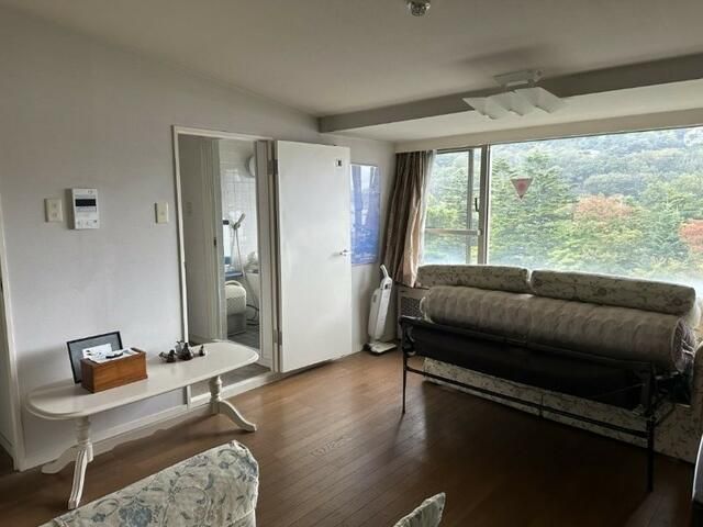Studio Apartment for Sale at Lake Yamanakako, Mount Fuji - Thumbnail 3