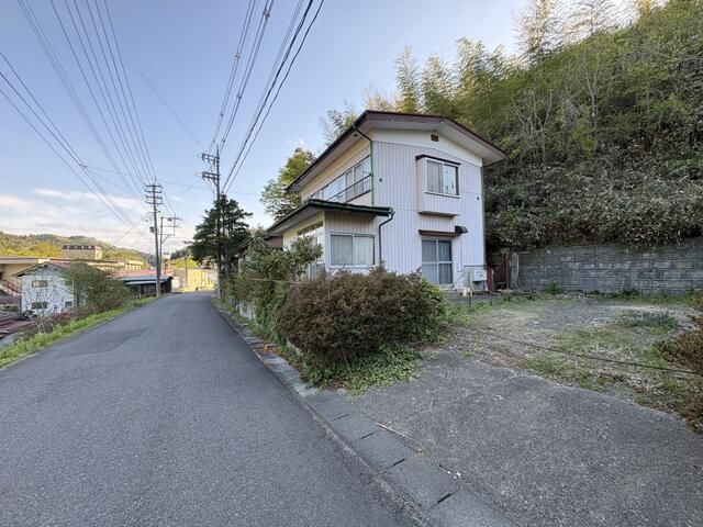 4DK Used House for Sale in Ishikawa Town, Fukushima - Thumbnail 2