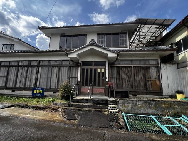 6DK Traditional House for Sale in Ueda, Nagano with Separate Garage - Thumbnail 2