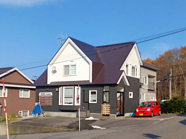 4LDK Corner House in Otaru with Recent Exterior Work and Snow-Melt Tank - Thumbnail 2