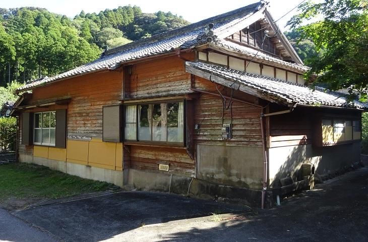 1955 Kominka with Goemonburo Bath & Irori in Saiki, Oita - Thumbnail 2