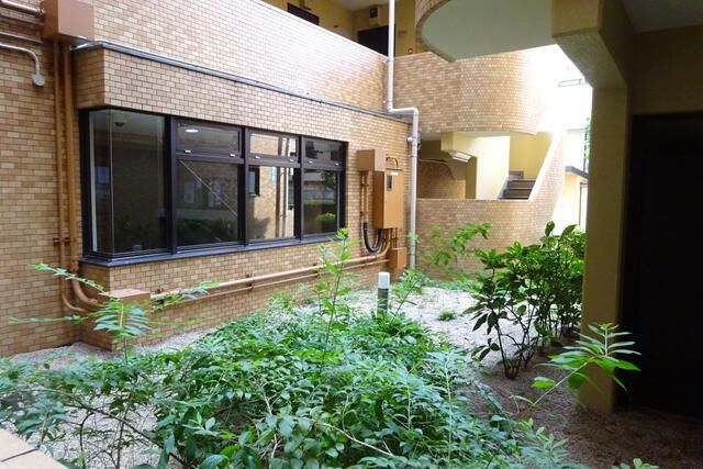 1R Apartment for Sale in Itabashi, Tokyo - Lions Mansion Tokiwadai - Thumbnail 3