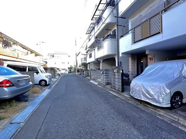 4DK Family House for Sale in Takatsuki, Osaka - 1994 Build - Thumbnail 2
