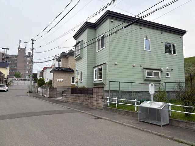 6LDK House for Sale in Nishioka, Sapporo - 1990万円 - Thumbnail 3