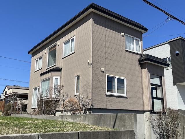 4LDK Detached House with Vaulted Ceiling in Kitahiroshima, Hokkaido - Thumbnail 3