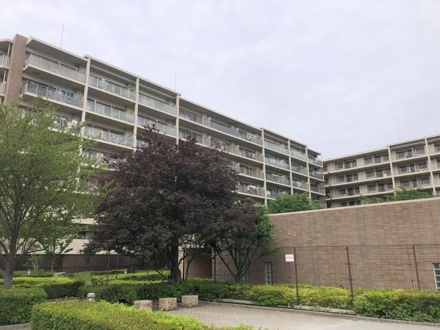 3LDK Apartment for Sale in Mitaka, Tokyo | 2007 Build - Thumbnail 2