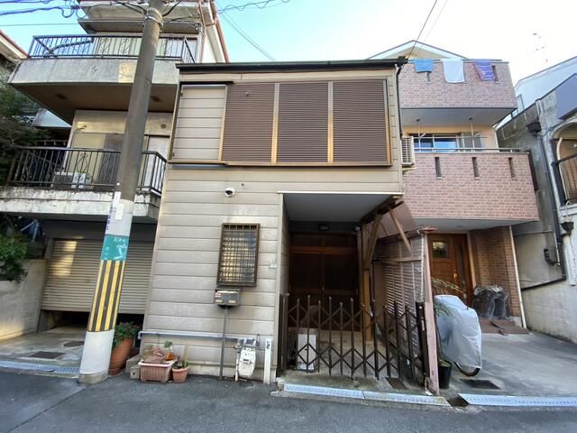 5DK Detached House for Sale in Toyonaka, Osaka | 58.02 sqm - Thumbnail 4