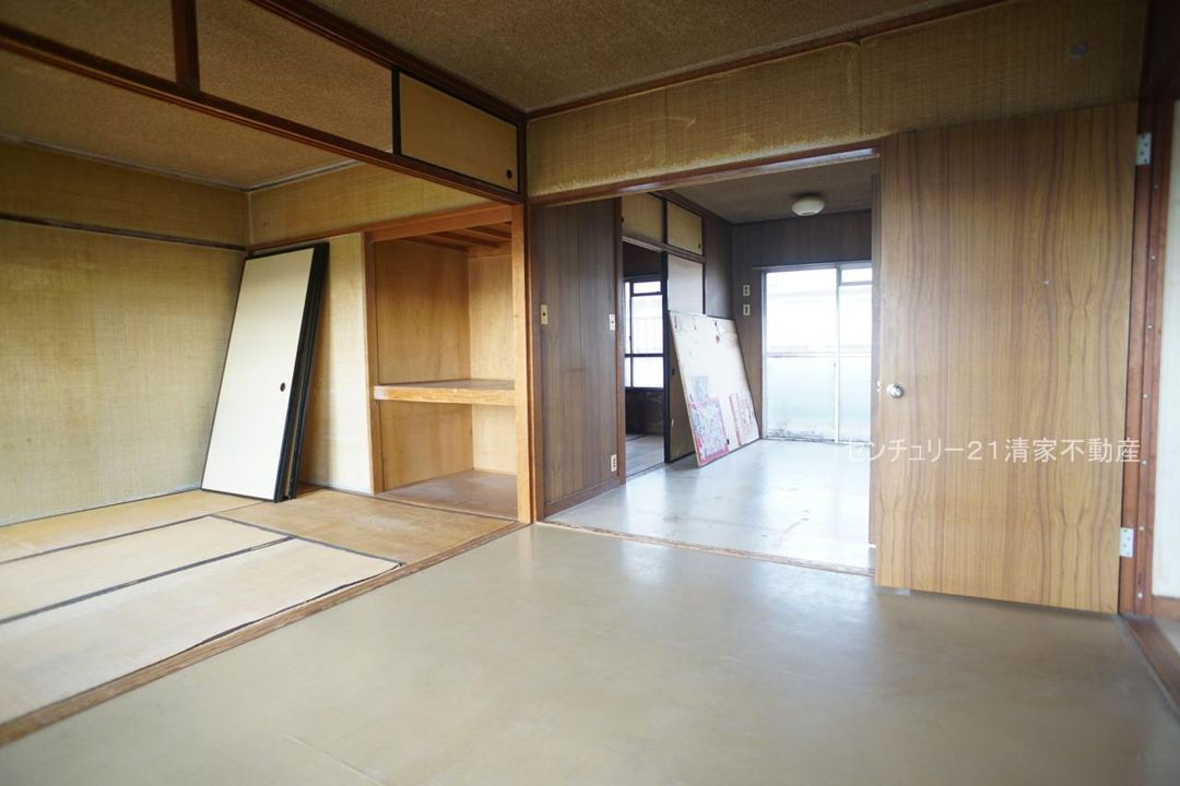 3LDK Apartment for Sale in Kasugai, Aichi - South Facing - Thumbnail 3