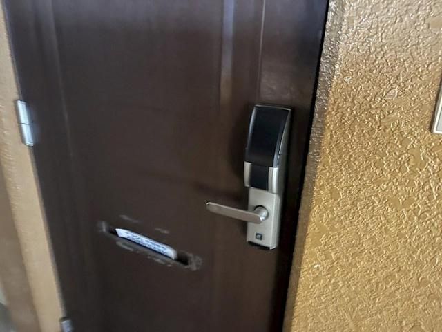 1K Apartment for Rent in Central Hamamatsu, Shizuoka - Thumbnail 3