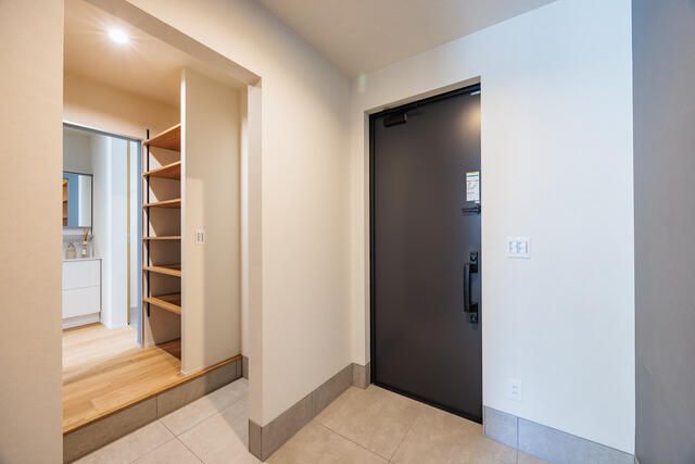 New 2025 Smart Home with Solar & EV Charging in Handa, Aichi - Thumbnail 2