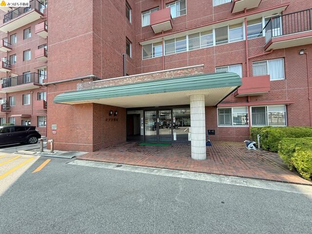 3SLDK Apartment for Sale in Toyama City, 101.31 sqm - Thumbnail 2