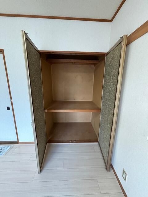 1K Apartment for Rent in Yayoi-cho, Toyama City - Thumbnail 2