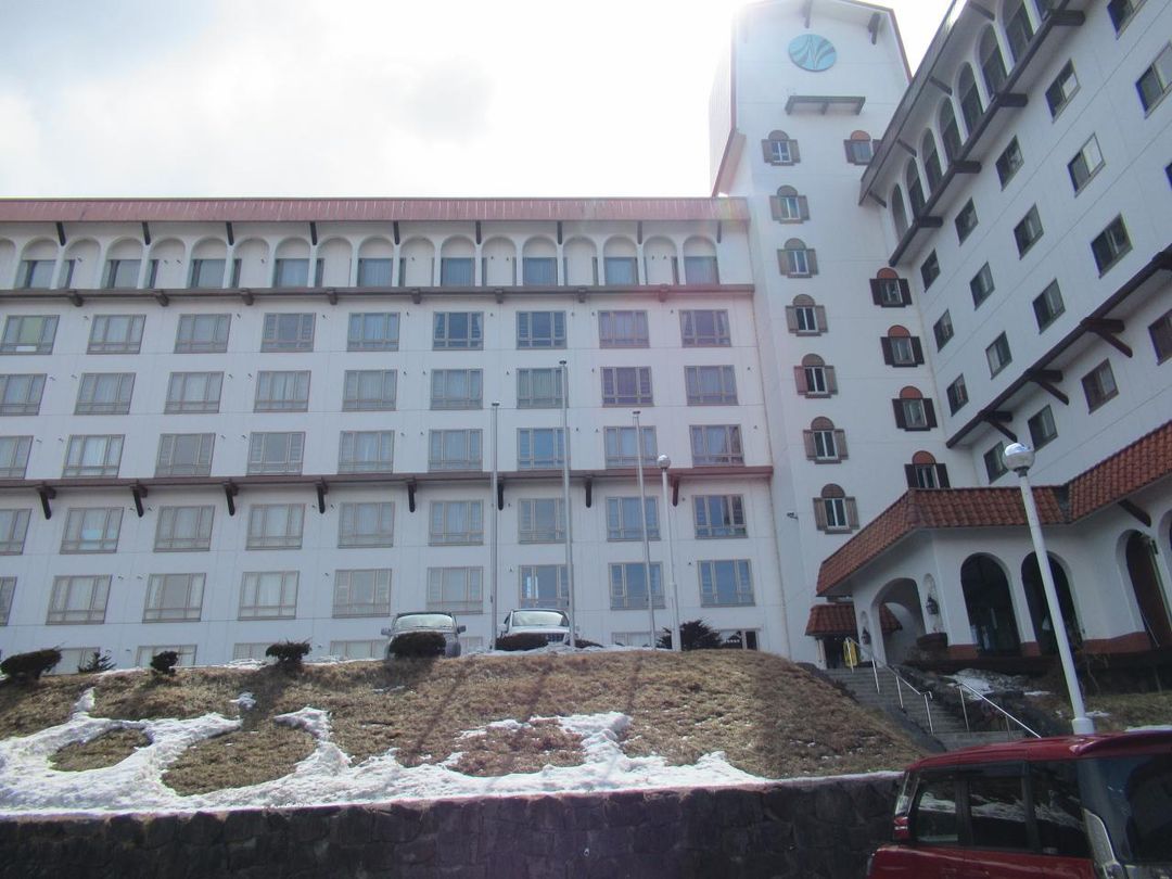 1DK Apartment for Sale in Ōnuma-chō, Hokkaido with Lake Views - Thumbnail 4