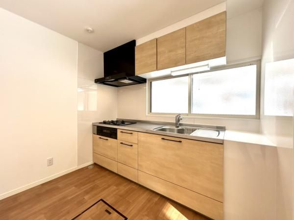 Renovated 4LDK House for Sale in Muroran, Hokkaido - Thumbnail 4
