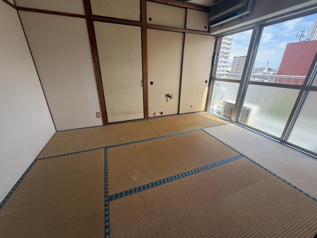 2LDK Condominium for Sale in Saga City, Near Station - Thumbnail 3