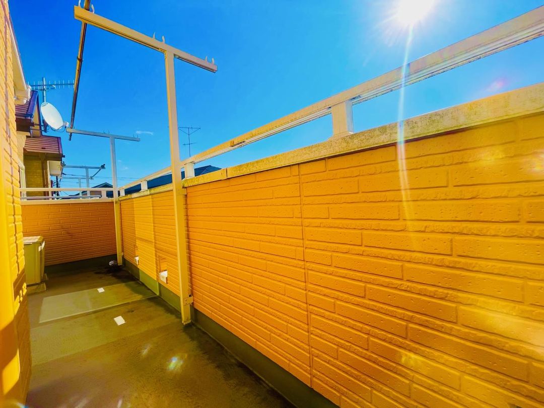 4LDK House for Sale in Fujisawa with Garden & 2 Parking - Thumbnail 3