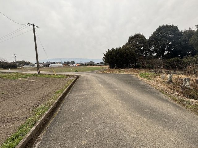 Land for Sale in Asakura City, Fukuoka - Storage Yard Potential - Thumbnail 2