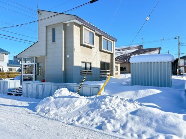 Renovated 4LDK House in Sunagawa, Hokkaido with Garden & Parking - Thumbnail 2