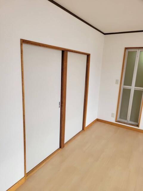 2DK Apartment for Rent in Memuro-cho, Hokkaido - Thumbnail 3