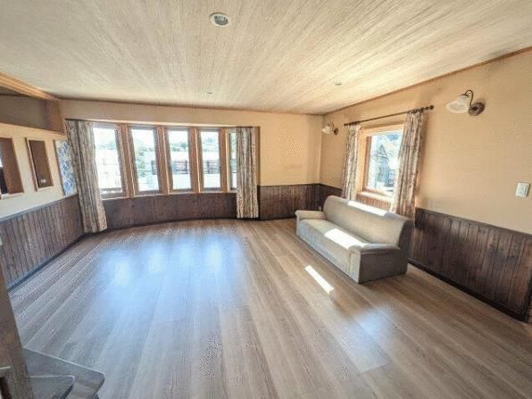 3LDK House in Sapporo's Miyanomori with City Views & 2025 Renovations - Thumbnail 4