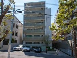 2LDK Apartment for Sale in Shibuya, Tokyo - 55.71m² - Thumbnail 3