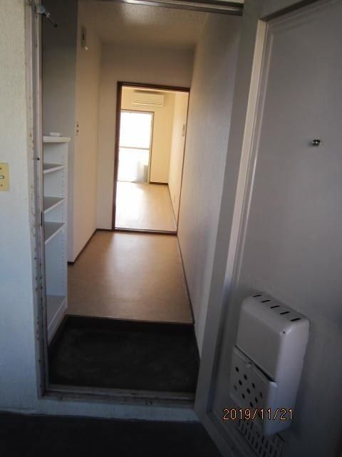 1K Apartment for Rent in Kanazawa, Ishikawa - 19,000 Yen - Thumbnail 4