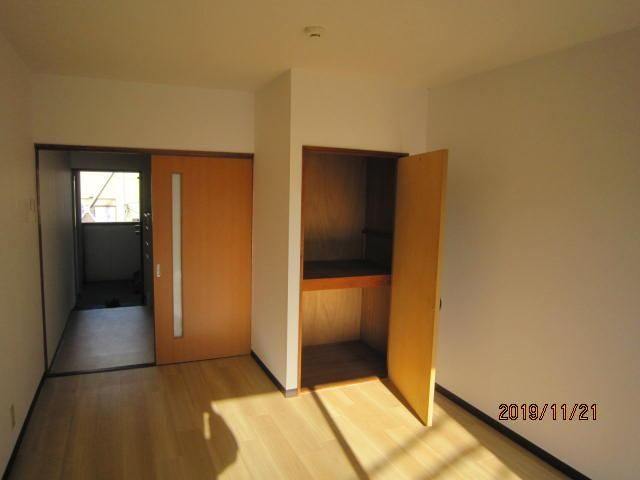 1K Apartment for Rent in Kanazawa, Ishikawa - 19,000 Yen - Thumbnail 2