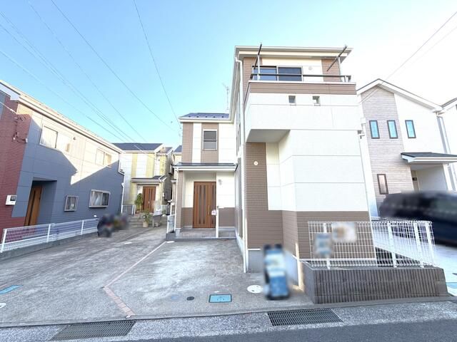 Renovated 4LDK House in Yokosuka with Walk-in Closet & Attic - Thumbnail 4