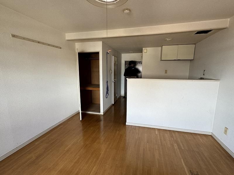 1R Studio Apartment for Sale in Central Miyazaki City, Miyazaki - Thumbnail 2